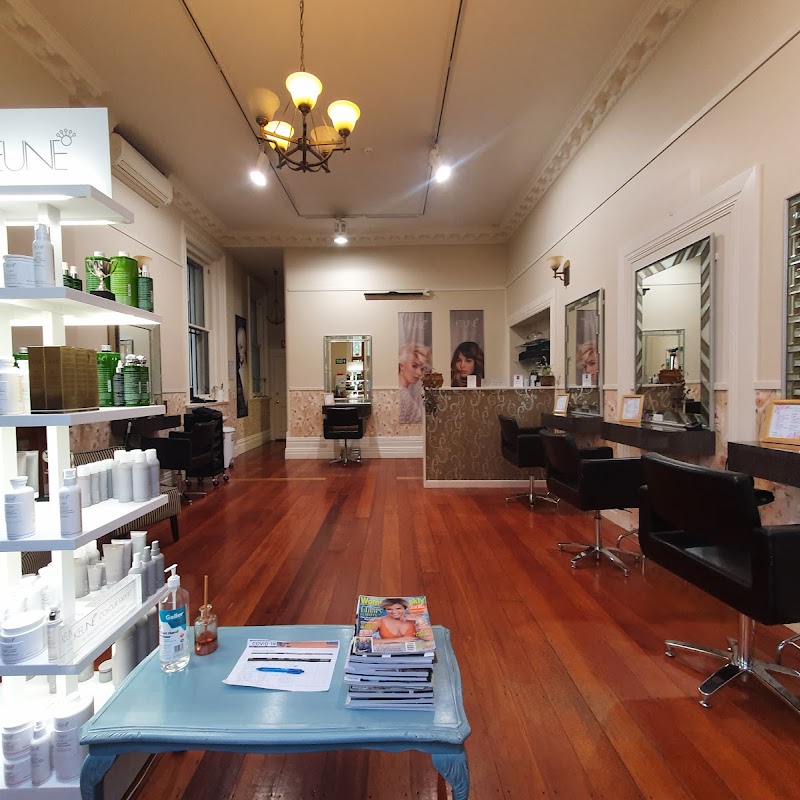 Blades Hair Salon Whanganui TheBestPlaces.co.nz