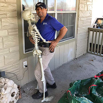 Moving Company «Hawk Movers LLC», reviews and photos, 3102 Maple Ave, Dallas, TX 75201, USA