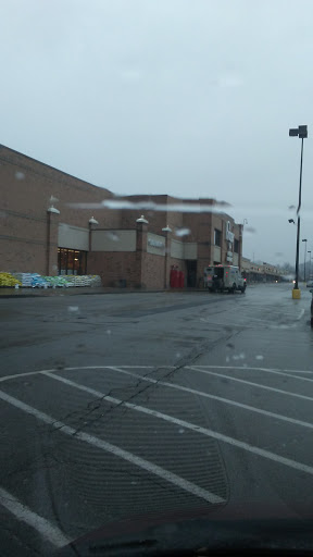 Grocery Store «Kroger», reviews and photos, 350 E Broad St, Pataskala, OH 43062, USA