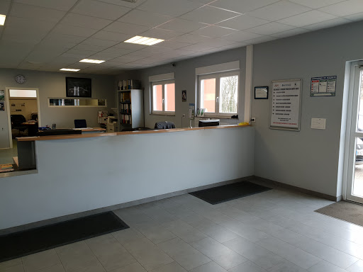 Photo 2 - Auto Pieces Folsch