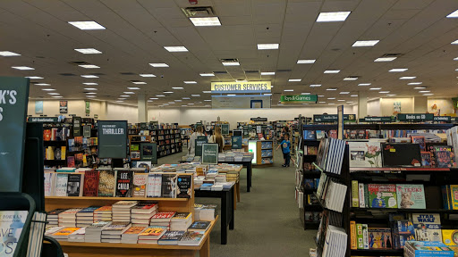 Book Store «Barnes & Noble», reviews and photos, 1758 S Val Vista Dr, Mesa, AZ 85204, USA