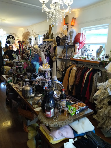 Vintage Clothing Store «Muse Atelier», reviews and photos, 5150 W Michigan Ave, Ypsilanti, MI 48197, USA