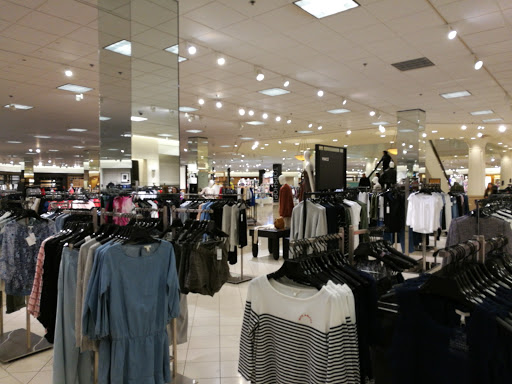 Department Store «Nordstrom Somerset Collection», reviews and photos, 2850 W Big Beaver Rd, Troy, MI 48084, USA