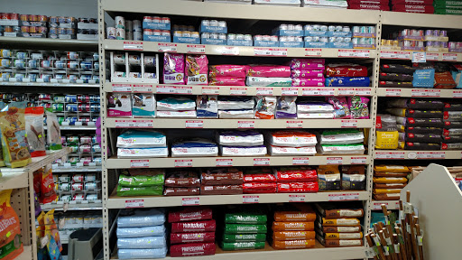 Pet Supply Store «Market Place Pet Supplies», reviews and photos, 7200 Dixie Hwy, Village of Clarkston, MI 48346, USA