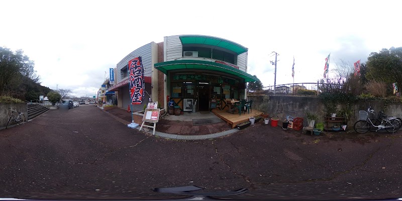 焼鳥居食屋えむじぇい