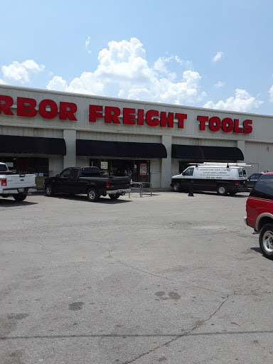 Hardware Store «Harbor Freight Tools», reviews and photos, 5211 Hickory Hollow Pkwy #101, Antioch, TN 37013, USA
