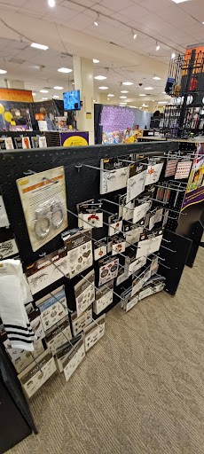 Shopping Mall «Lindale Mall», reviews and photos, 4444 1st Ave NE, Cedar Rapids, IA 52402, USA