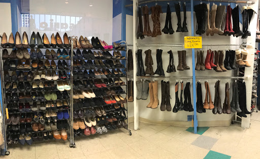 Stores and Shopping «Frugalista», reviews and photos, 3069 Mt Pleasant St NW, Washington, DC 20009, USA