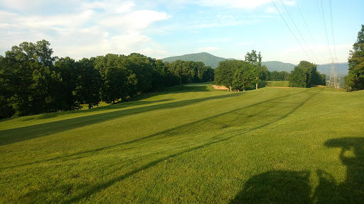 Country Club «Hunting Hills Country club», reviews and photos, 5220 Hunting Hills Dr, Roanoke, VA 24018, USA