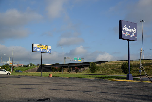 Laundromat «SpinZone Laundry North 24/7», reviews and photos, 6307 Cameron Rd, Austin, TX 78723, USA