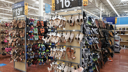 Department Store «Walmart Supercenter», reviews and photos, 14111 N Prasada Gateway Ave, Surprise, AZ 85388, USA