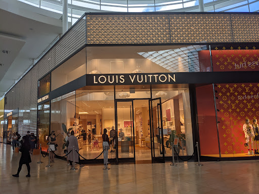 Louis Vuitton Holt Renfrew Toronto Yorkdale