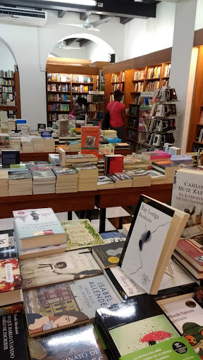 Librería Laberinto Viejo San Juan