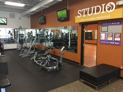 Gym «Anytime Fitness», reviews and photos, 941 N 14th St, Leesburg, FL 34748, USA