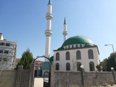 Mehmet Mumcu İmam Hatip Ortaokulu Uygulama Camii