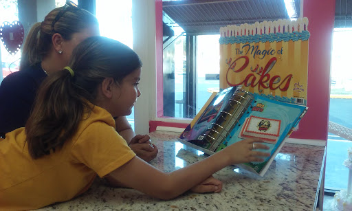 Bakery «The Cake House of Melbourne Bakery», reviews and photos, 1898 N Wickham Rd, Melbourne, FL 32935, USA