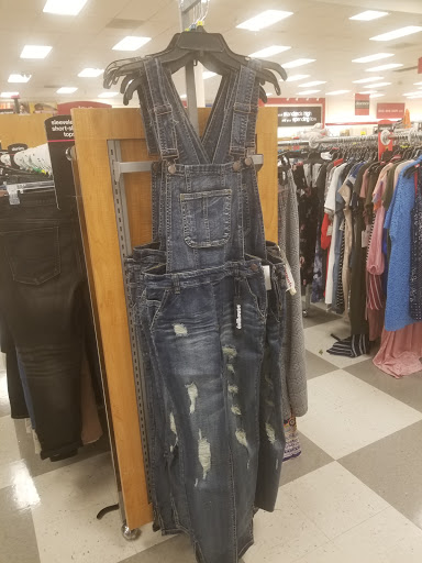 Department Store «T.J. Maxx», reviews and photos, 2330 Legge Blvd, Winchester, VA 22601, USA