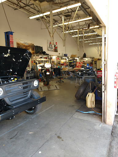 Motorcycle Dealer «Apache Motorcycles Mesa», reviews and photos, 1350 S Clearview Ave, Mesa, AZ 85209, USA