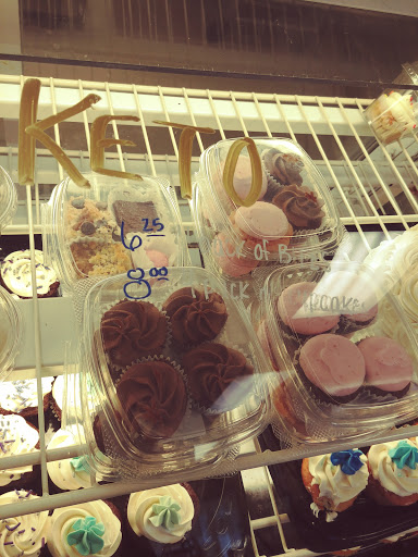 Bakery «Sweet Dream Desserts-Catering», reviews and photos, 1969 Dekalb Ave, Sycamore, IL 60178, USA