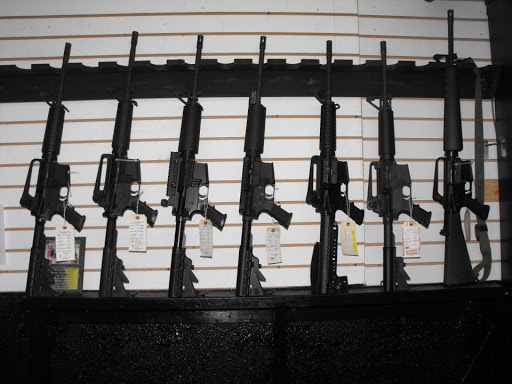 Pawn Shop «Fifth Avenue Jewelry & Pawn», reviews and photos, 8201 US-19, Port Richey, FL 34668, USA