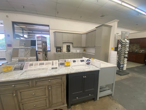 Home Improvement Store «Surplus Warehouse», reviews and photos, 727 S Orange Blossom Trail, Apopka, FL 32703, USA