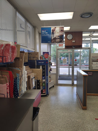 Post Office «United States Postal Service», reviews and photos, 10500 Beardslee Blvd, Bothell, WA 98011, USA