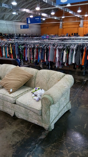 Thrift Store «Goodwill Store and Donation Center», reviews and photos, 3401 Fredericksburg Rd, San Antonio, TX 78201, USA