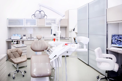 Zubní lékař MARYANA KOVALCHUK - Holistic Denta and Physio Centre s.r.o