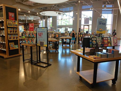 Book Store «Barnes & Noble», reviews and photos, 280 Palladio Pkwy, Folsom, CA 95630, USA