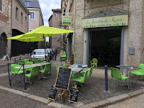 Atmosphère du Restaurant végétarien Restaurant Jardin de Suzan à Cahors - n°1