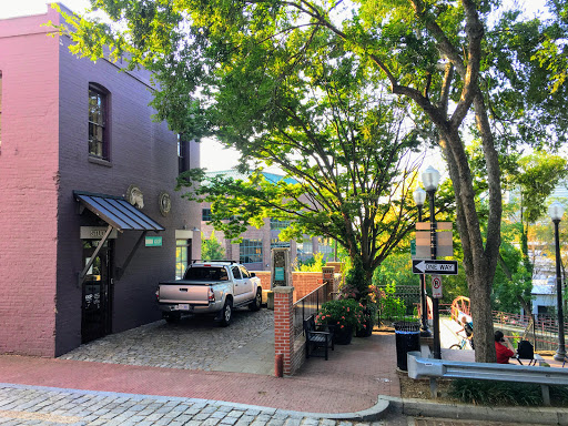 1111 34th St NW, Washington, DC 20007, USA