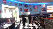 Atmosphère du Restaurant américain Memphis - Restaurant Diner à Fréjus - n°3