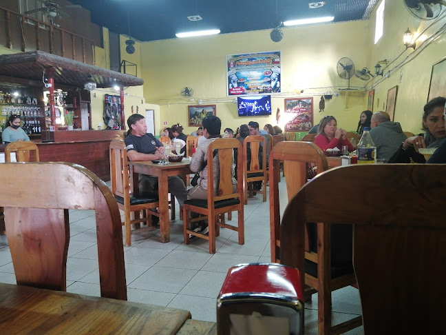 Opiniones de Restaurante Peña Mi Peru en Iquique - Restaurante