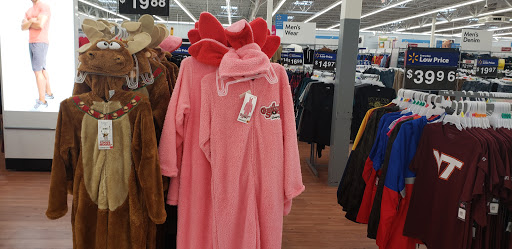 Department Store «Walmart Supercenter», reviews and photos, 2601 George Washington Memorial Hwy, Yorktown, VA 23693, USA