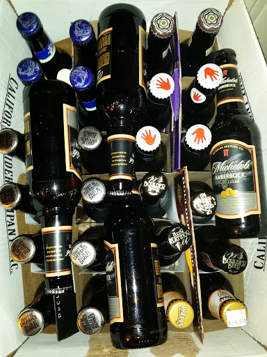 Liquor Store «Shoregate Beverage & Liquor», reviews and photos, 30498 Lakeshore Blvd, Willowick, OH 44095, USA