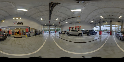 Used Car Dealer «Toyota of Vineland», reviews and photos, 650 N Delsea Dr, Vineland, NJ 08360, USA