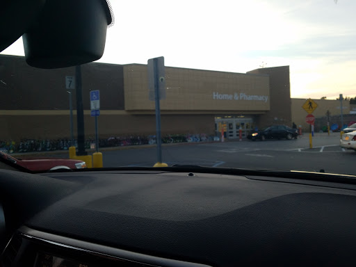 Department Store «Walmart Supercenter», reviews and photos, 748 Beal Pkwy NW, Fort Walton Beach, FL 32547, USA