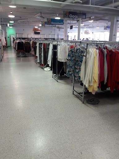 Thrift Store «Goodwill», reviews and photos, 17631 S Dixie Hwy, Palmetto Bay, FL 33157, USA