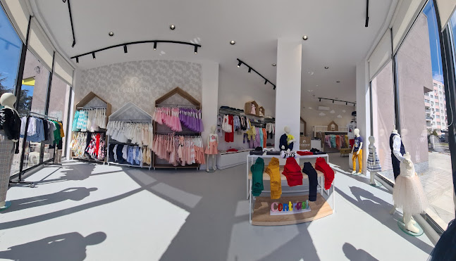 Opinii despre Contrast în Хасково - Магазин за дрехи