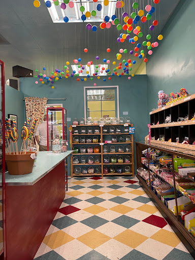 Toy Store «Hopscotch Toys», reviews and photos, 103 SE Baker St, McMinnville, OR 97128, USA