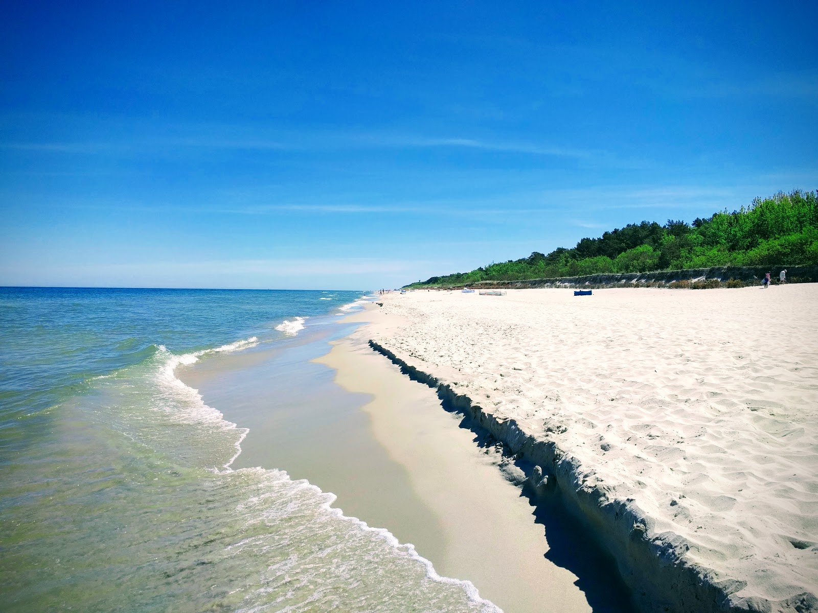 Foto von Jastarnia-Chlapowo Beach mit heller feiner sand Oberfläche