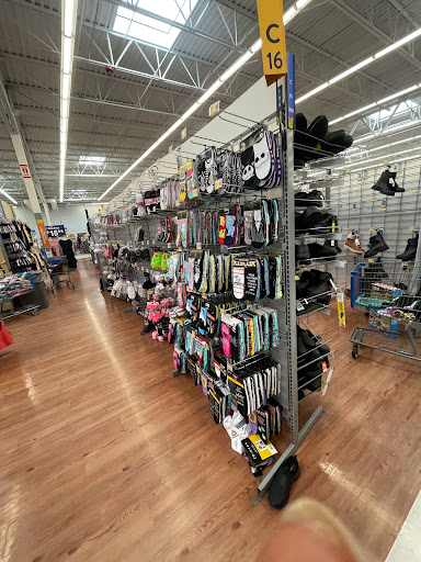 Discount Store «Walmart», reviews and photos, 270 Indian Run St, Exton, PA 19341, USA