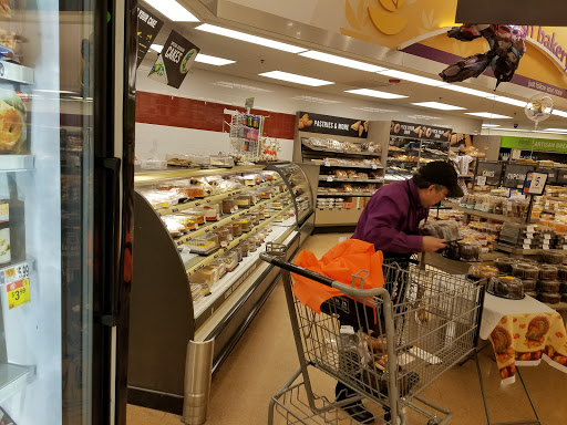 Supermarket «Giant», reviews and photos, 7142 Arlington Rd, Bethesda, MD 20814, USA