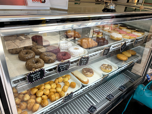 Donut Shop «Holey Sweet Donuts», reviews and photos, 90 GA-138 b, Stockbridge, GA 30281, USA