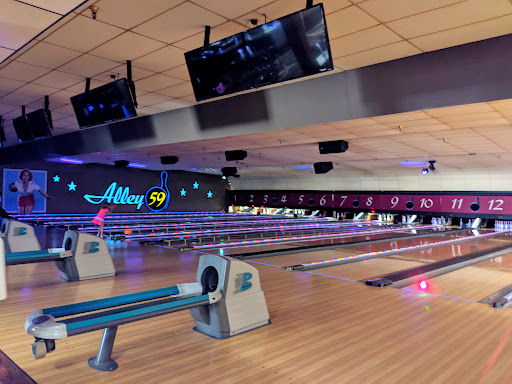 Bowling Alley «Alley 59 Bowling Center», reviews and photos, 44925 N Groesbeck Hwy, Charter Twp of Clinton, MI 48036, USA
