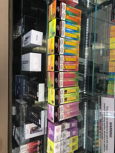 Tobacco Shop «Illusions Smoke Shop», reviews and photos, 1101 W Lincoln Ave #175, Anaheim, CA 92805, USA