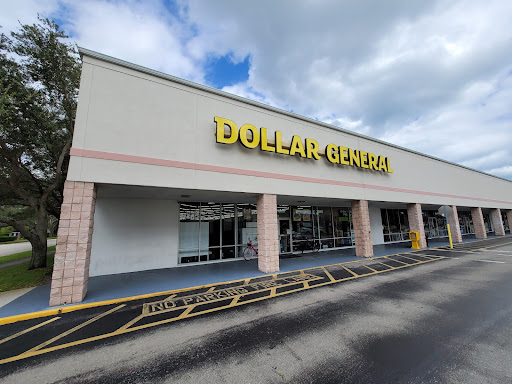 Discount Store «Dollar General», reviews and photos, 660 21st St, Vero Beach, FL 32960, USA