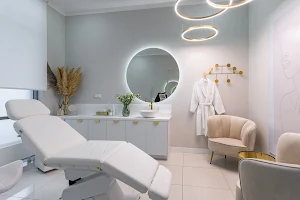 IDEAL Beauty Clinic image