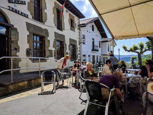 restaurantes Herriko Taberna Ajangiz Mendieta