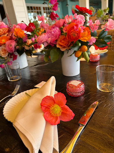 Florist «Enchanted Florist», reviews and photos, 11102 Los Alamitos Blvd, Los Alamitos, CA 90720, USA